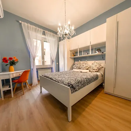 Chic Modern 2-Bedroom Near Metro Rome Exterior photo
